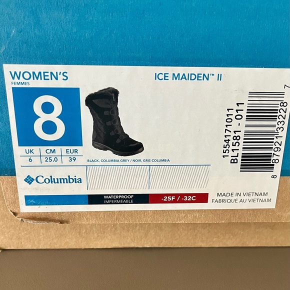 Columbia Black Boots - Picture 8 of 8